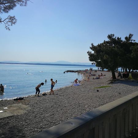 Apartment Maja Crikvenica Bagian luar foto