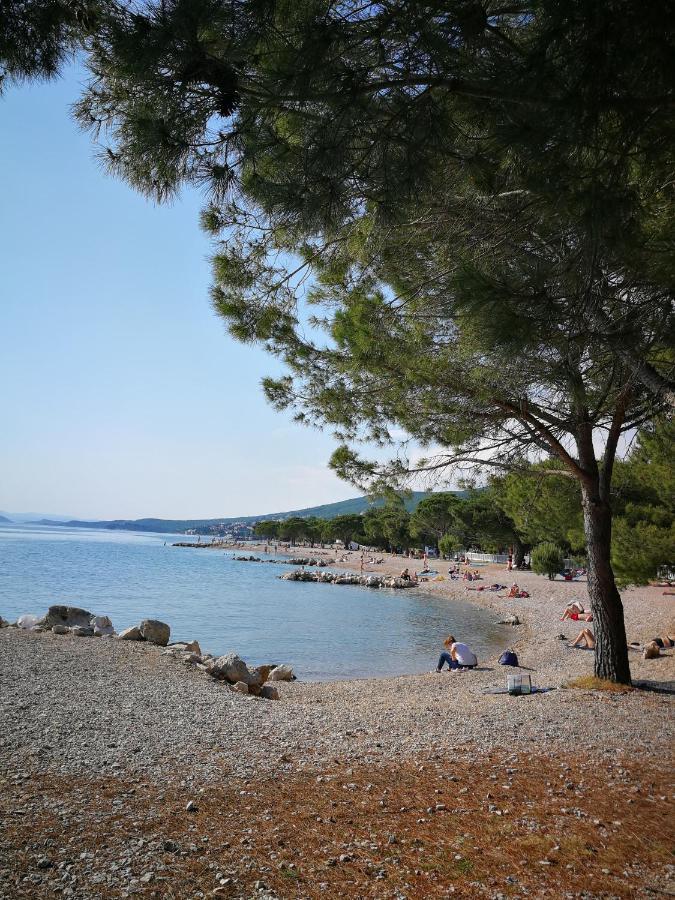 Apartment Maja Crikvenica Bagian luar foto
