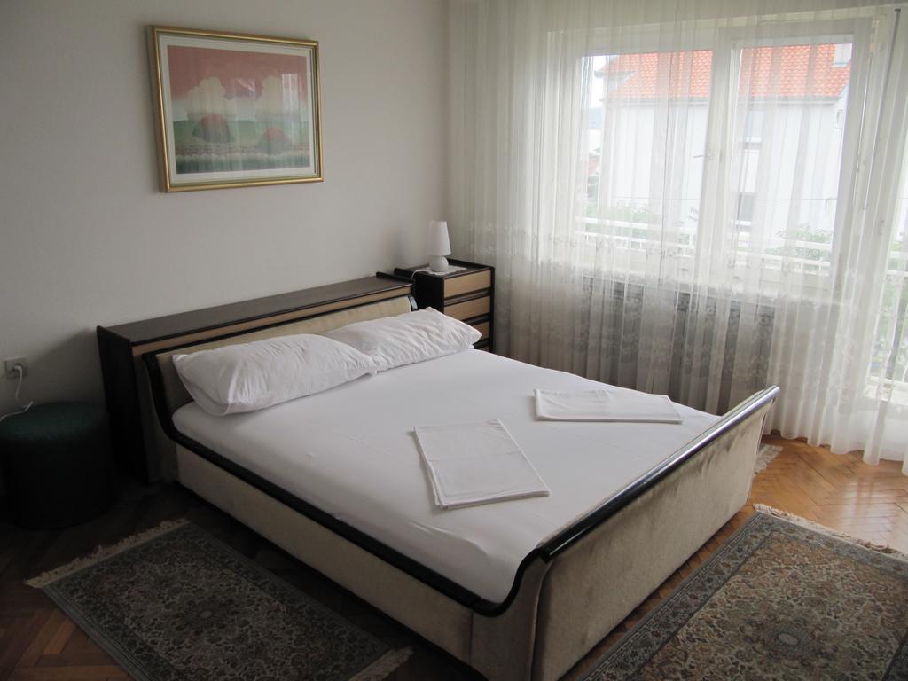 Apartment Maja Crikvenica Bagian luar foto